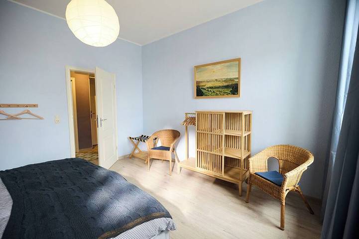 Ganze Wohnung, Ruhiges zentrales 2-Zimmer Apartment \"Borny\" in Schwerin in Schwerin, Schweriner See