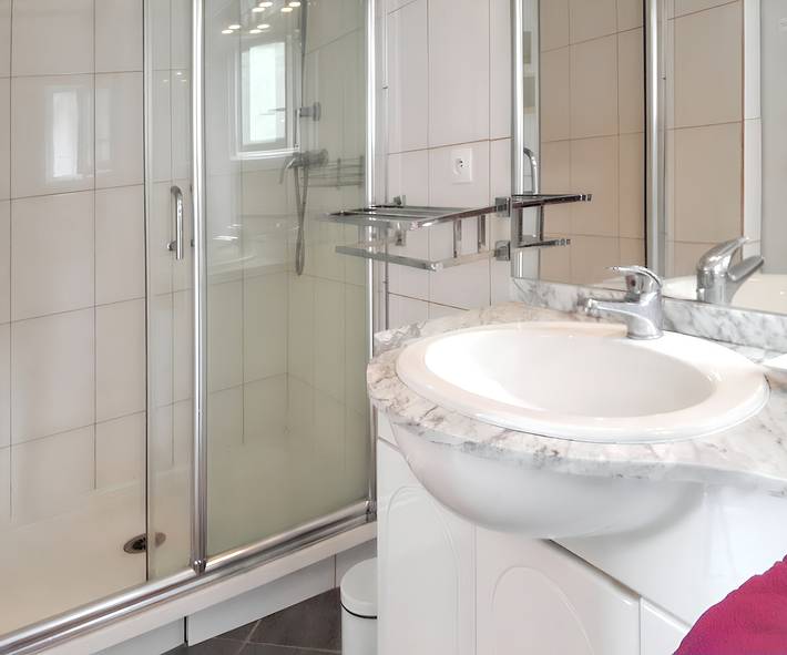 Location de vacances pour 2 personnes, avec jardin et terrasse, animaux acceptés à Montauroux - 4