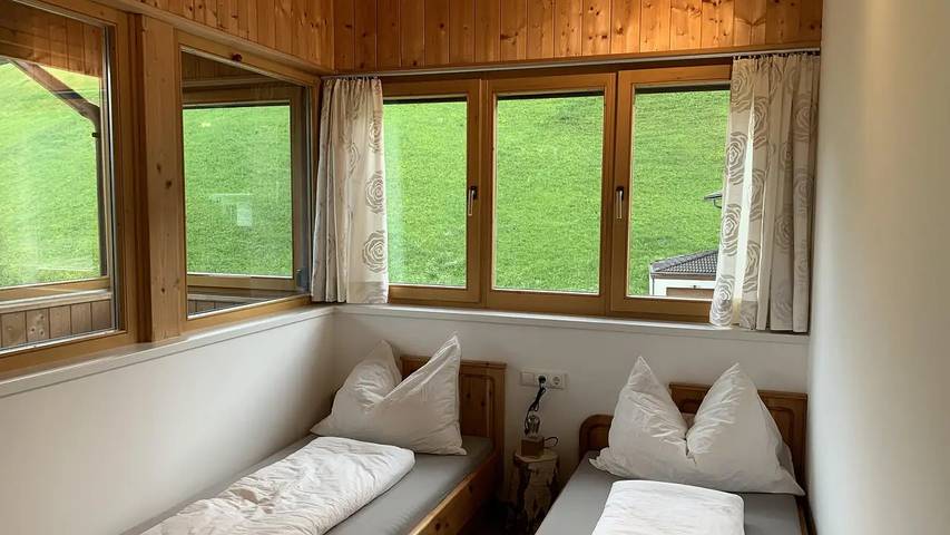 Ferienwohnung für 3 Personen, mit Garten in Sillian - 4