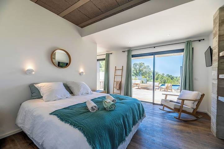 Villa pour 12 personnes, avec sauna ainsi que balcon et jardin dans Fautea - 2