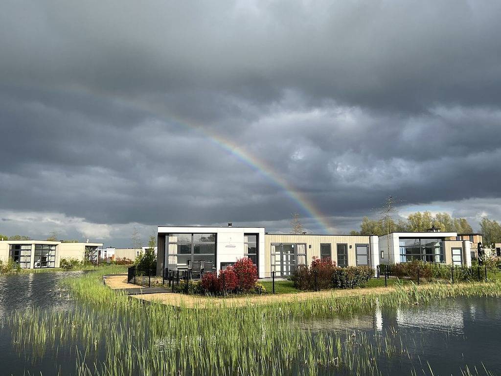 „Seerose“ mit Klimaanlage in IJssel