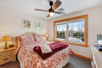 Vacation House for 10 Guests in Long Pond, Monroe County (PA), Picture 1