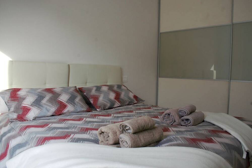 Apartamento entero, Claire Sweet Home L apartment for groups or families near downtown and sea in Pésaro, Valle del Metauro