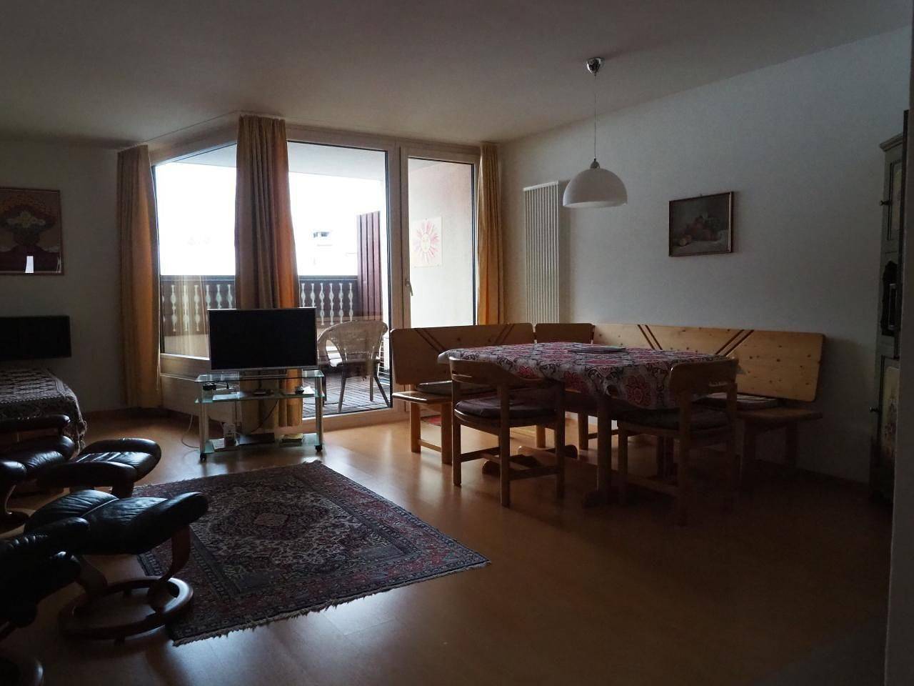 Ganze Ferienwohnung, Residenz La Mora 08 in La Punt-Chamues-ch, Oberengadin