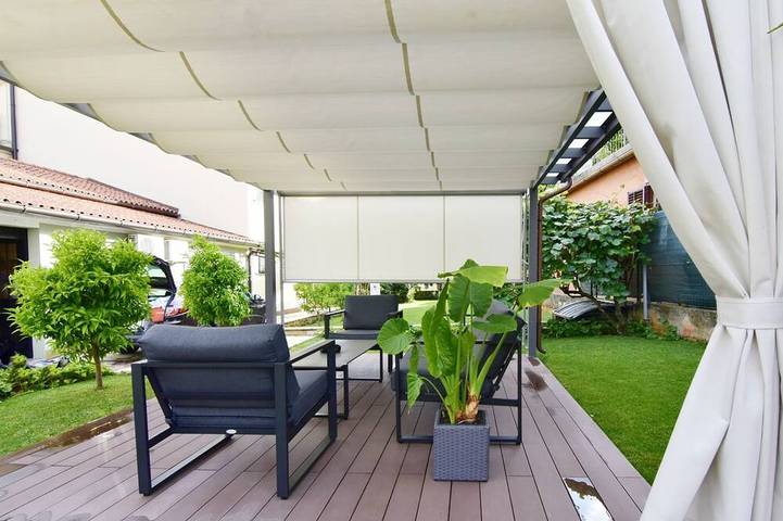 Ferienhaus für 4 Personen, mit Garten und Terrasse in Umag