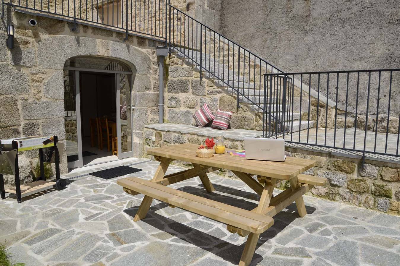 Gîte 2 personnes à la Ferme Lionnet in Albaret-le-Comtal, Région de Mende