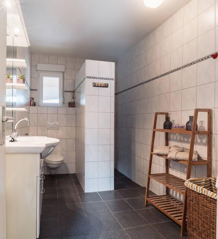 Gîte pour 6 personnes, avec piscine à Tourouzelle - 4