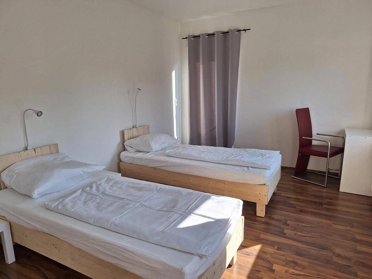Appartement de vacances entier, Budget Double or Twin Room in Dietzenbach, Arrondissement d'Offenbach