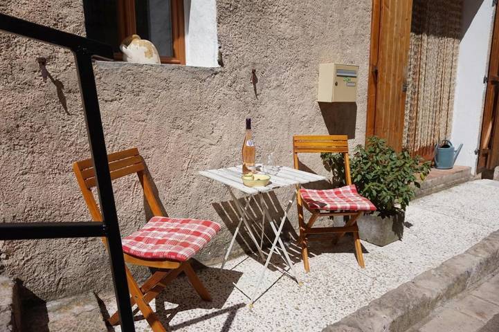 Gîte pour 4 personnes à Châteaudouble
