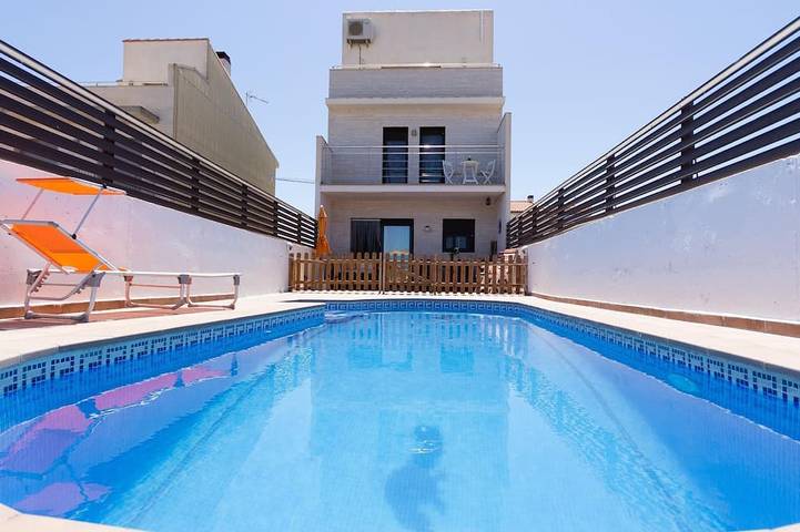 Chalet para 9 personas, con balcón y jardín - 1