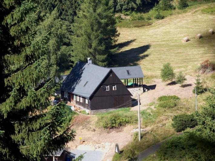 Gîte pour 4 personnes, avec Terrasse ainsi que Jardin et Vue à Klingenthal