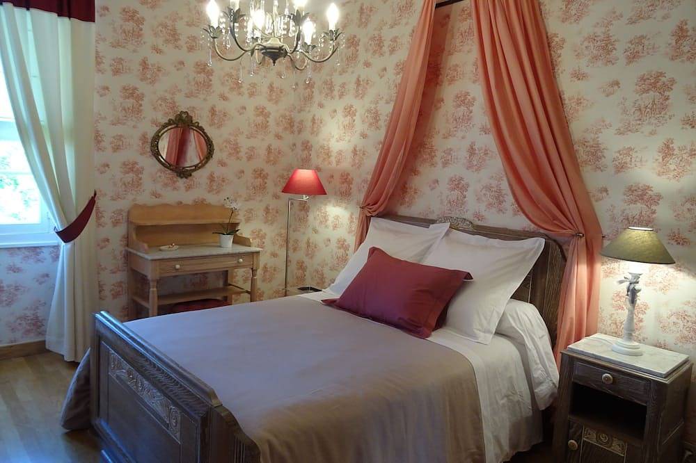 Gîte indépendant sur 2 niveaux in Firmi, Aveyron