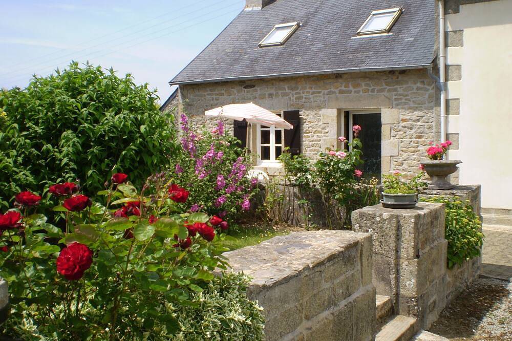 Gîte 2   gîte rural en finistère in Plonévez-Porzay, Région de Châteaulin
