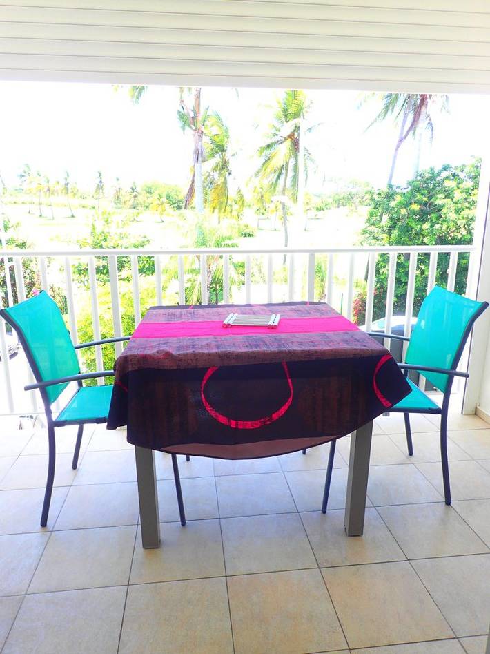 Location de vacances pour 4 personnes, avec piscine ainsi que jardin et balcon en Guadeloupe - 3