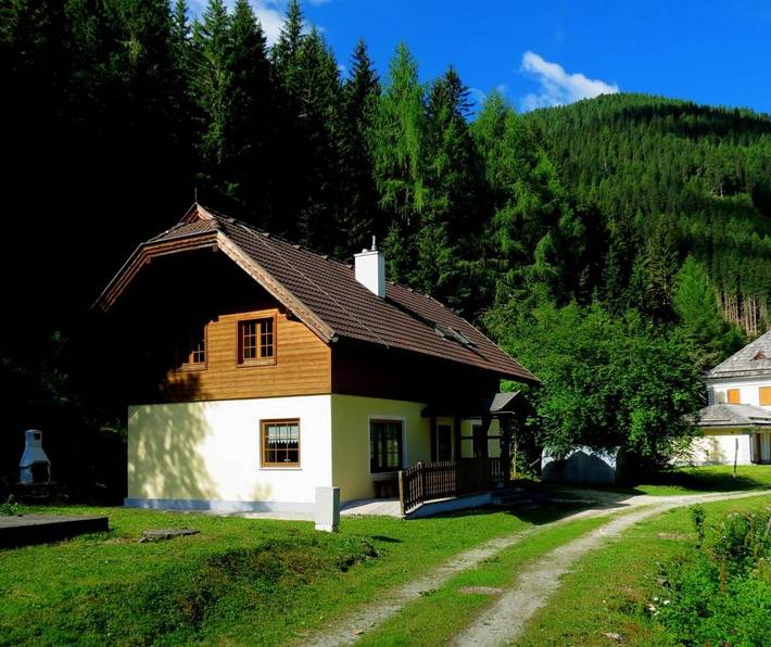 Ferienhaus für 7 Personen, mit Terrasse und Ausblick