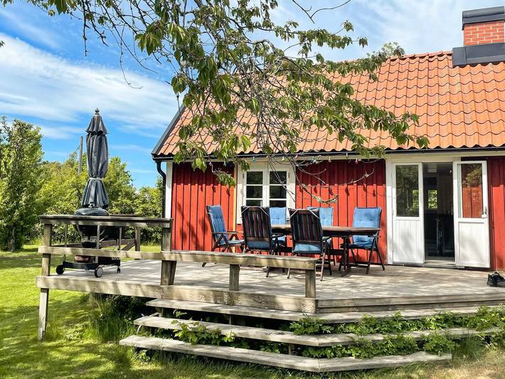 Ferienhaus für 9 Personen, mit Balkon und Terrasse sowie Garten