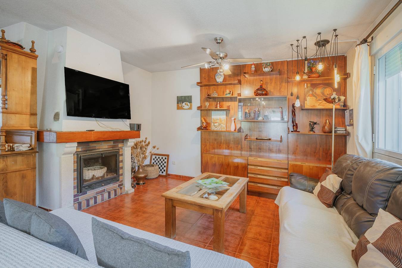 La Rosa De Los Vientos, Villa con Piscina y Jacuzzi en la Sierra de Guadarrama in El Espinar, Provincia de Segovia