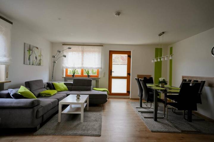 Ferienwohnung für 5 Personen, mit Terrasse und Garten in Viereth-Trunstadt