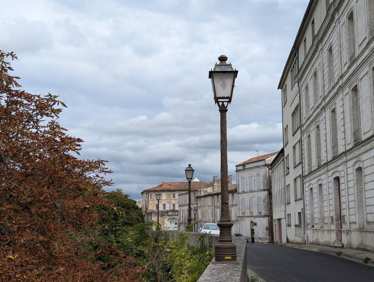 L'insolite du rempart in Angoulême, Charente