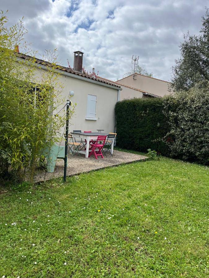 Location de vacances pour 6 personnes, avec terrasse à Périgny - 2