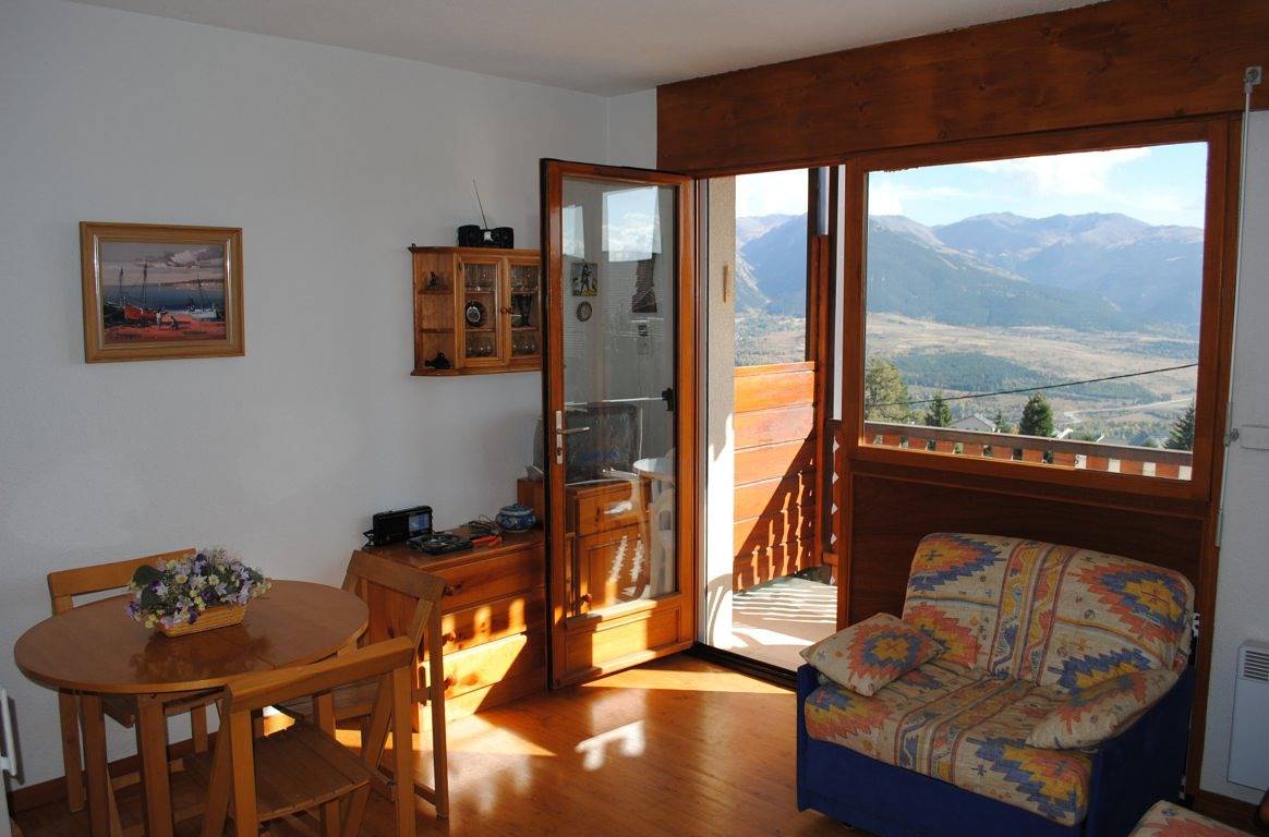 Appartement entier, Appartement à 300 m remontées, 4 personnes in Font-Romeu-Odeillo-Via, Parc naturel régional des Pyrénées catalanes