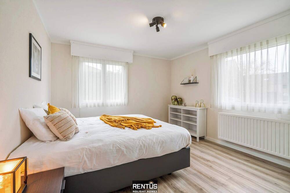 Villa Zee en Zand-bungalow with garden and parking in Westende, Middelkerke