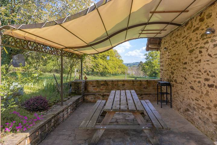 Gîte pour 2 personnes, avec jardin en Corrèze - 4