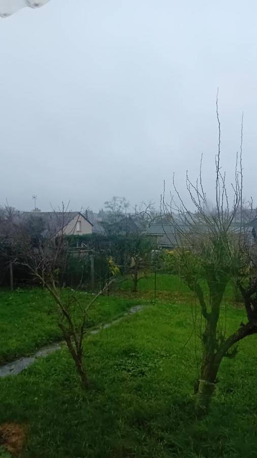 Chambre d’hôte pour 2 personnes, avec terrasse et jardin, animaux acceptés dans Plan D Eau De La Cantache - 3