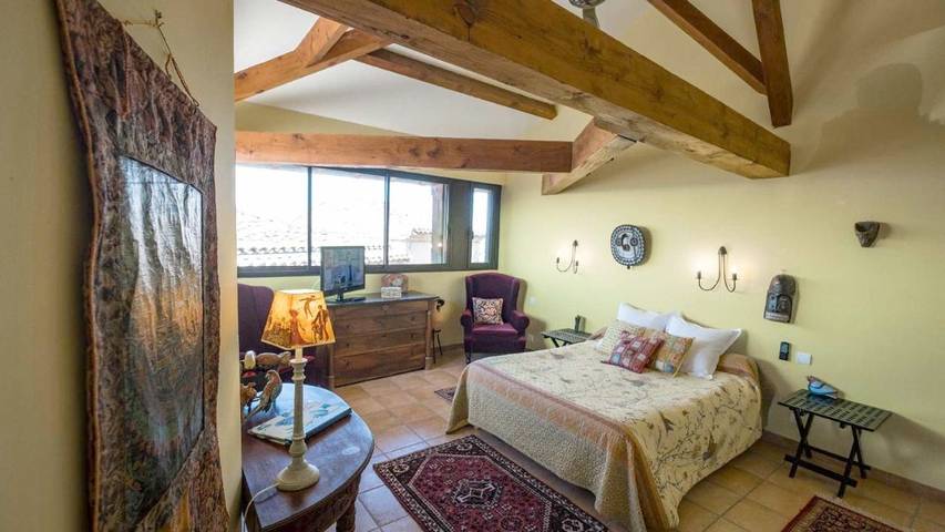 Hôtel pour 2 personnes, avec vue et jardin à Puycelsi - 4