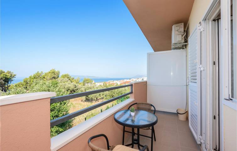 Ferienwohnung für 2 Personen, mit Terrasse in Makarska - 2