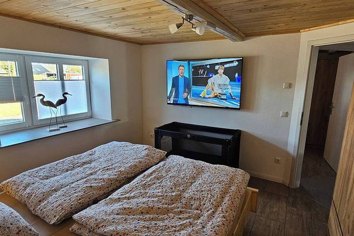 Simones-Ferienhaus.de Gemütlicher Urlaub in Nordfriesland für bis zu 6 Personen. in Drage, Eider-Treene-Sorge