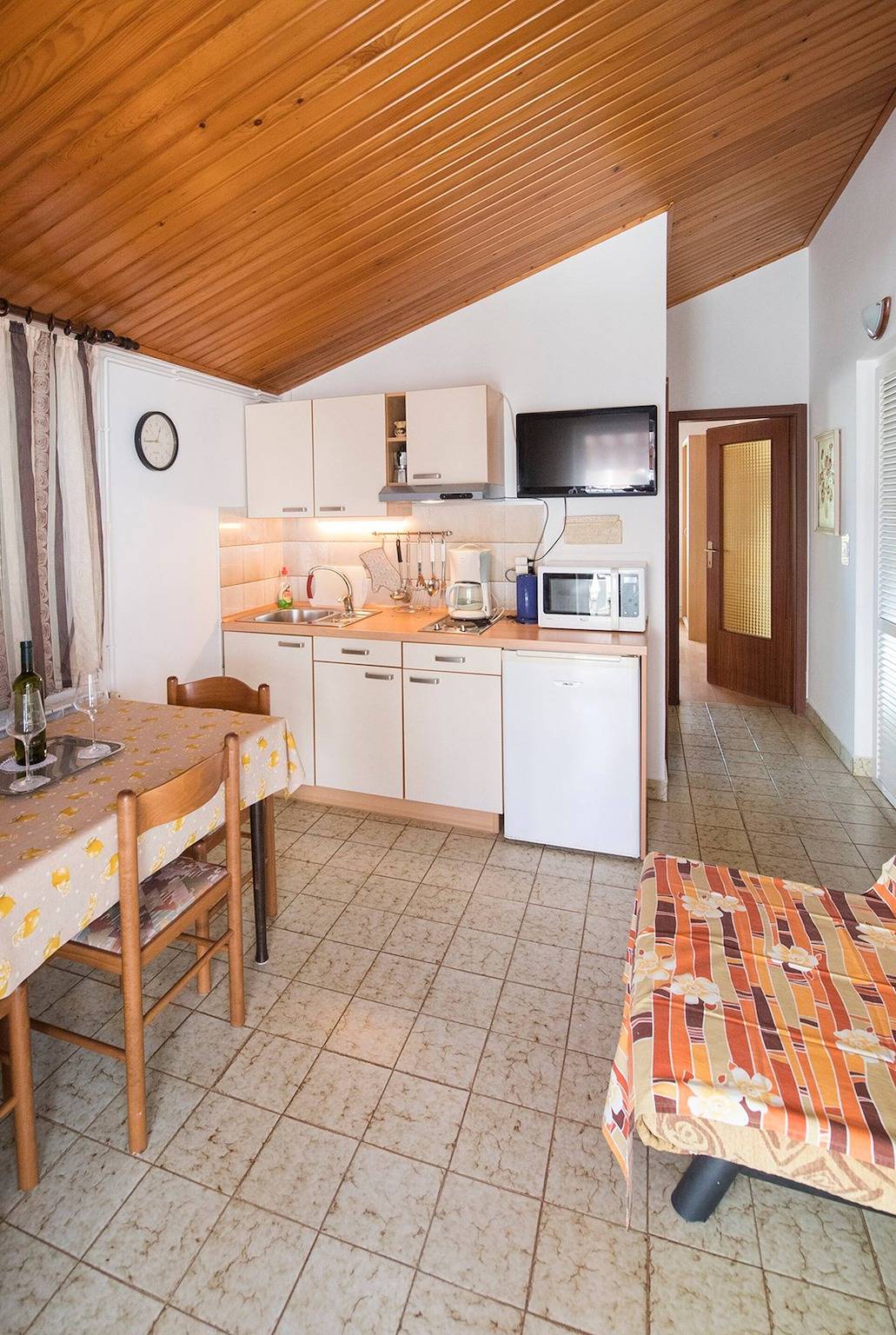 Ganze Wohnung, Gemütliche Ferienwohnung Anka D in Krk Stadt, Krk