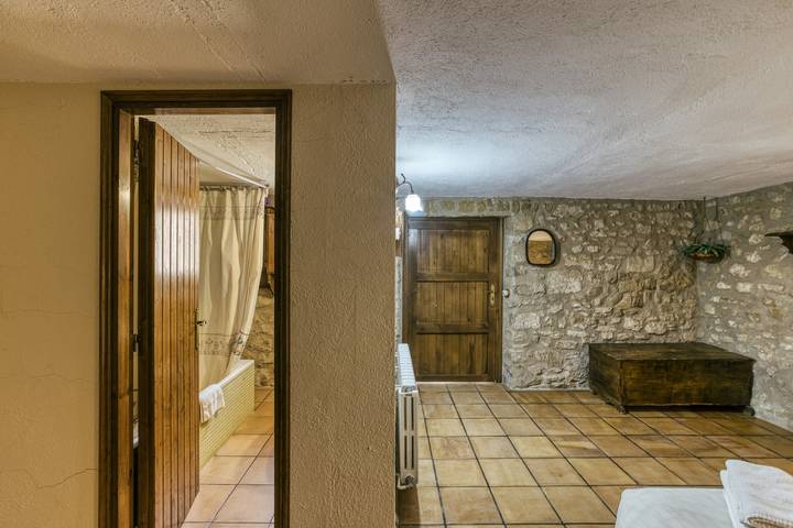 Habitación para 4 personas, con jardín y piscina para niños, Se admiten mascotas en Provincia de Gerona - 2