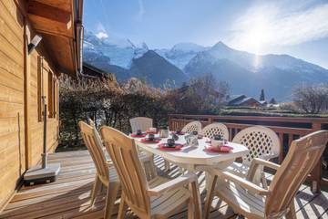 Maison de campagne pour 10 personnes, avec jardin dans Les Bossons