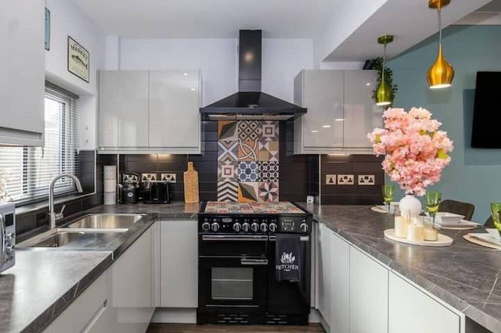 Apartment for 6 people in Stoke-on-Trent