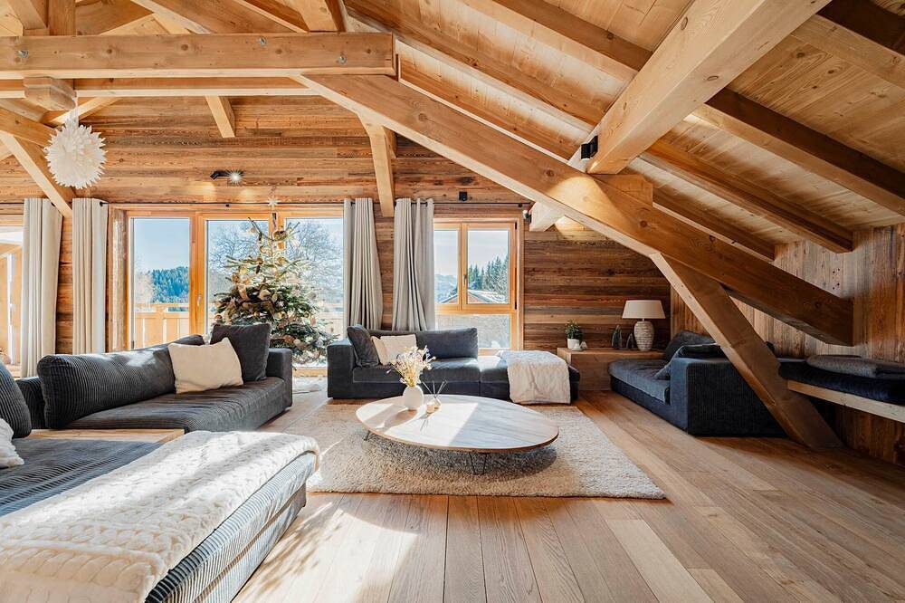 Chalet Familial vue Mont Blanc à 100m des Pistes de ski in Praz de Lys, Taninges