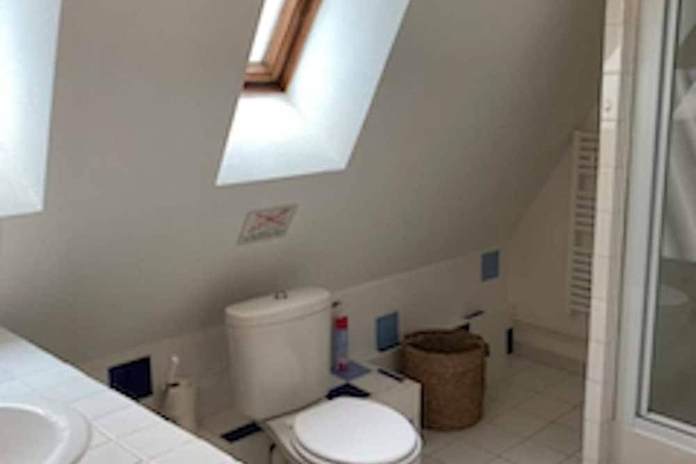 Appartement entier, Gîte 6 personnes - \"Le Romarin\" in Gramat, Massif central