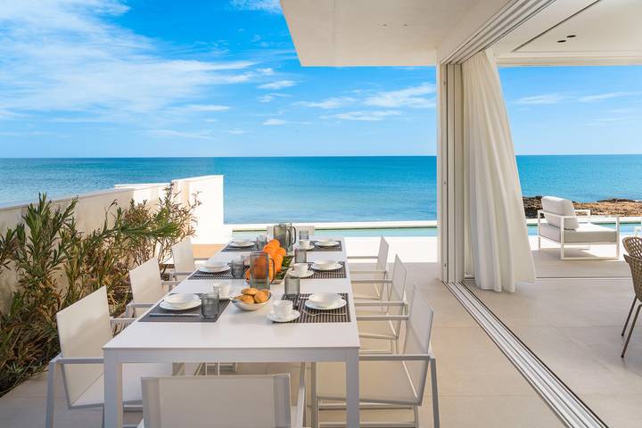 Villa per 8 persone, con terrazza e giardino a Lido di Noto