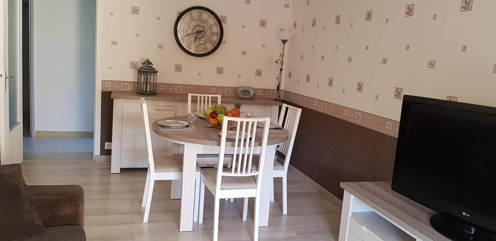 Gîte pour 4 personnes, avec jardin et piscine dans Base Nature François Léotard - 2