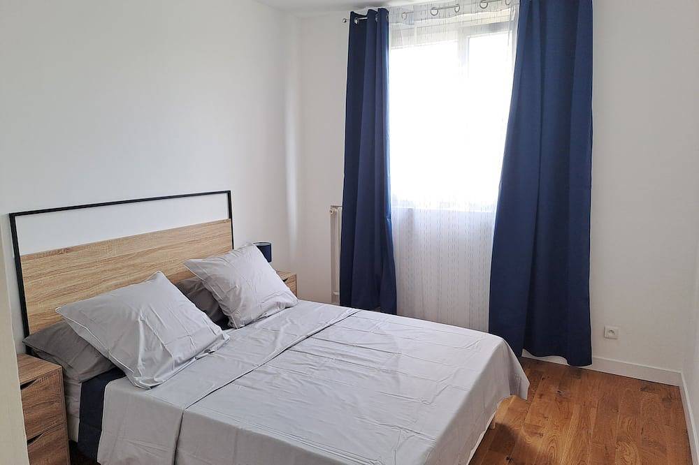 Entire apartment, Room at 7 minute areport d'orly in Thiais, Val-de-Marne