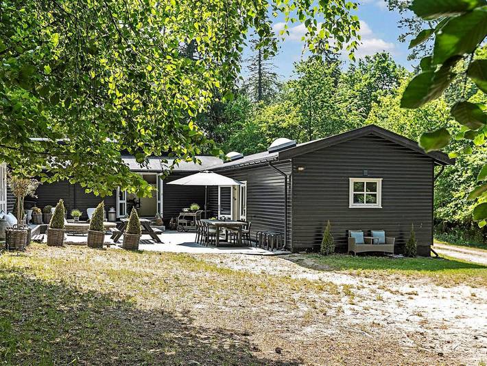 Ferienhaus für 18 Personen, mit Terrasse - 1