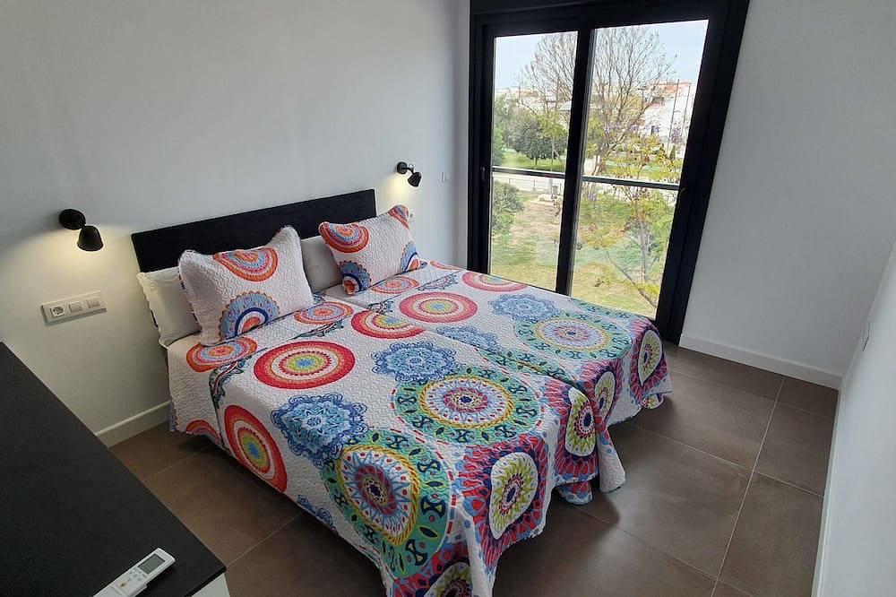 Apartamento entero, Apto. Ricardo A 8 Km De Sevilla Junto Estacion Cercanias in San José de la Rinconada, La Rinconada