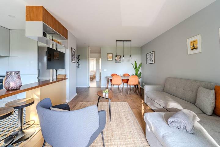 Apartamento para 5 personas, con balcón, Se admiten mascotas en Braga