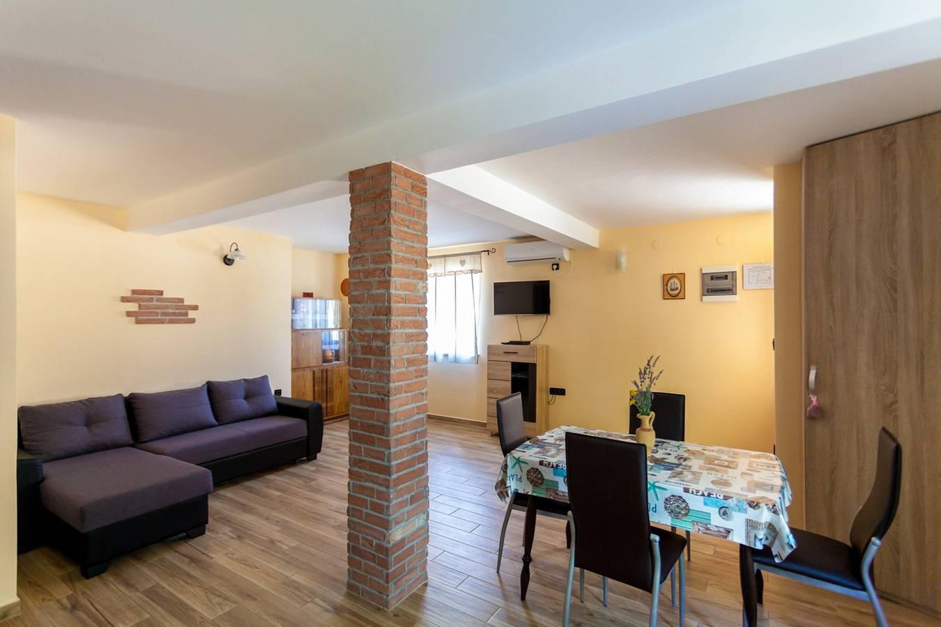 Appartamento vacanze a Porat a partire da 108€ a notte