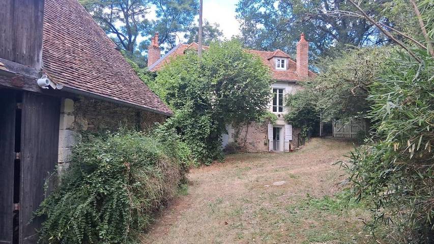 Location de vacances pour 7 personnes, avec balcon et vue à Cherveix-Cubas