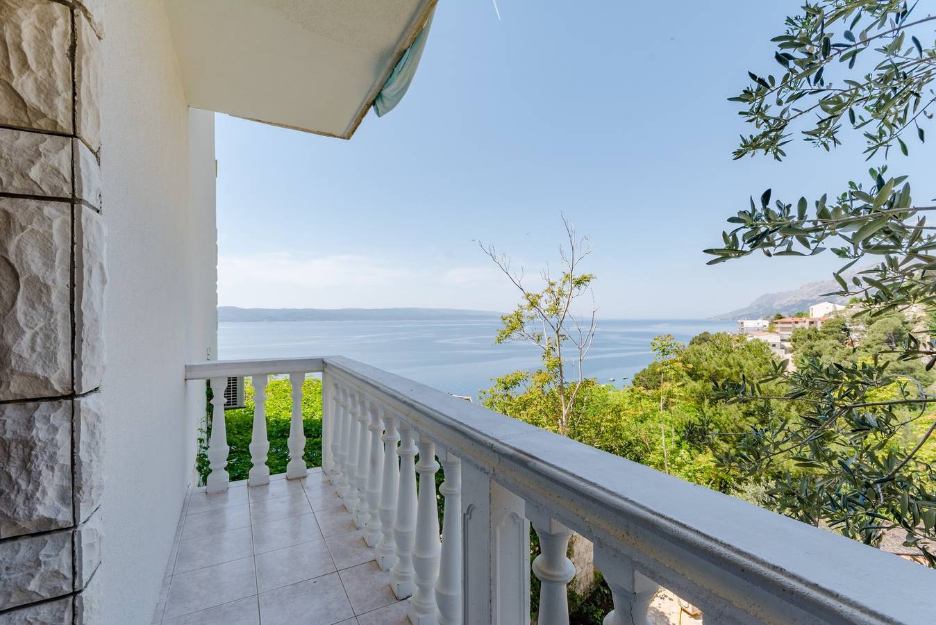 Gästehaus für 3 Personen mit Meerblick in Brela, Makarska Riviera