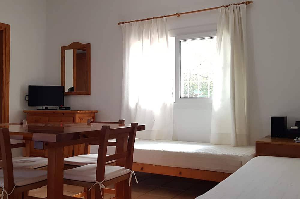 Sant Ferran De Ses Roques: Country Cottage / Gite - Sant ferran in Es Pujols, Formentera
