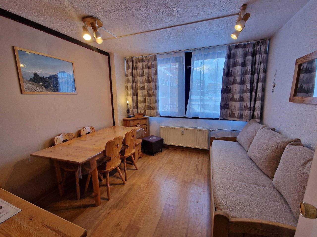 Appartement entier, La Résidence le Mont Blanc - Appartement 3 pièces 6 personnes (02) in Plagne Centre, La Plagne-Tarentaise