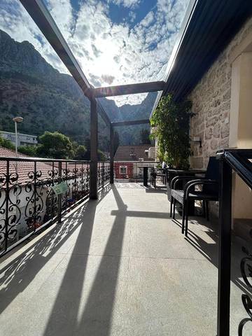 Gîte pour 2 personnes, avec terrasse à Kotor