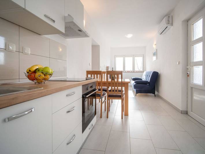 Ferienwohnung für 4 Personen, mit Balkon in Senj - 2